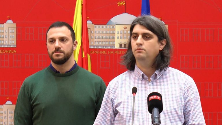 Zekiri: Pyetja është nëse Talat Xhaferi me vetëdije punon për VMRO-DPMNE-në