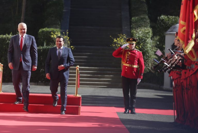 Rama kërkon shtrirjen e “Rrugës së Arbrit” deri në Shkup (video)