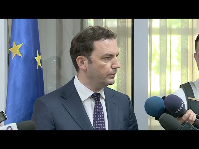 Pendarovski e mbron Musliun: Është profesionist me cilësi të lartë