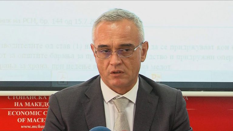 “Lufta” tregtare mes Kosovës dhe Maqedonisë, ministri i ekonomisë në RMV Kreshnik Bekteshi nesër në Prishtinë