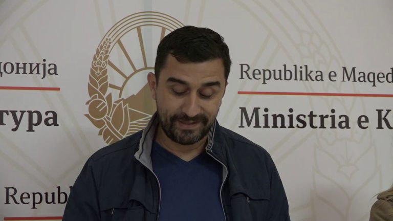 Komisioni i Kulturës paralajmëron padi për Artan Kastratin