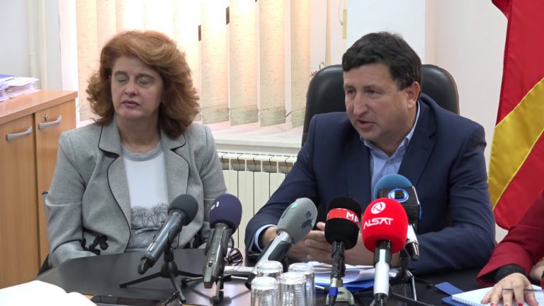 Përmbaruesit ankohen, fitojnë më pak se më parë!