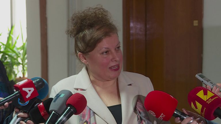 Maqedonishtja, obligative në të gjitha fakultetet në RMV