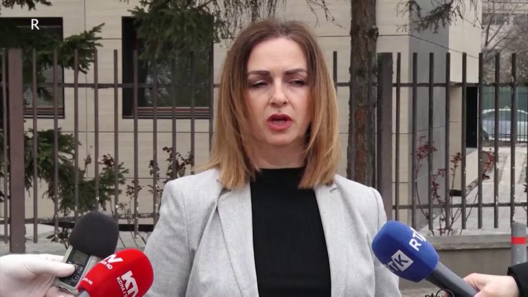 Qeveria e Kurtit e dërgon presidentin Thaçi në Gjykatën Kushtetuese