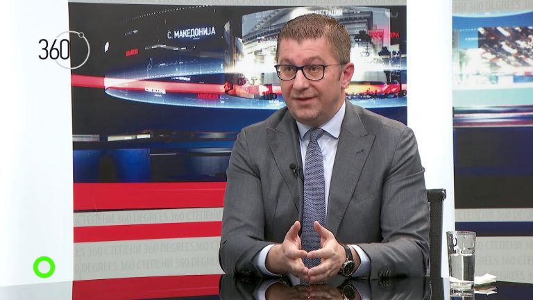 Mickoski i kërkon Pendarovskit që të thërrasë një takim të ri liderësh