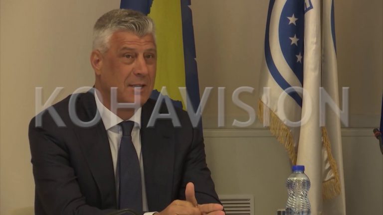 Kritikohet qasja agresive e presidentit Thaçi ndaj zyrtarëve evropianë