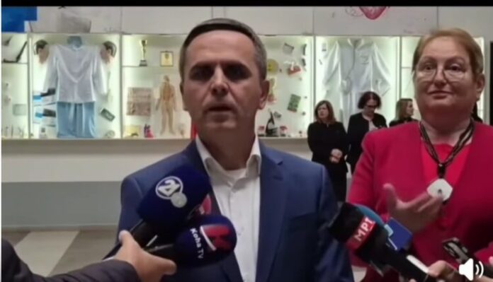 E nisi Janevska me Bilall Kasamin e vazhduan Filkovi dhe Minçevi a qëndron pas Kryeministri Mickoski që e miraton me heshtje politike  VLEN e di këtë nuk ka nevojë ta arsyetojë Arben Fetai  ta  luftojë  në Qeveri   pjesa 2 